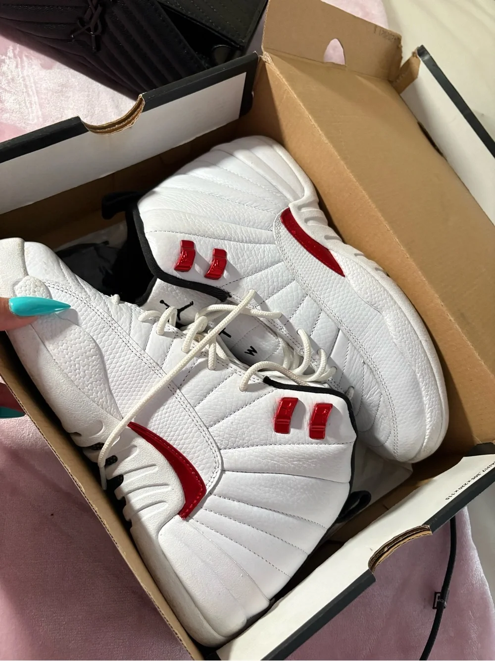Jordan twist White and Red Sneakers size7 men 8.5 in women’s